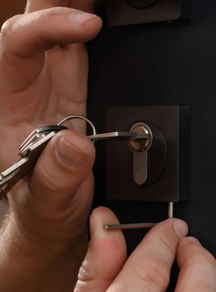 commercial-locksmith-in-cobb-county-ga-640w